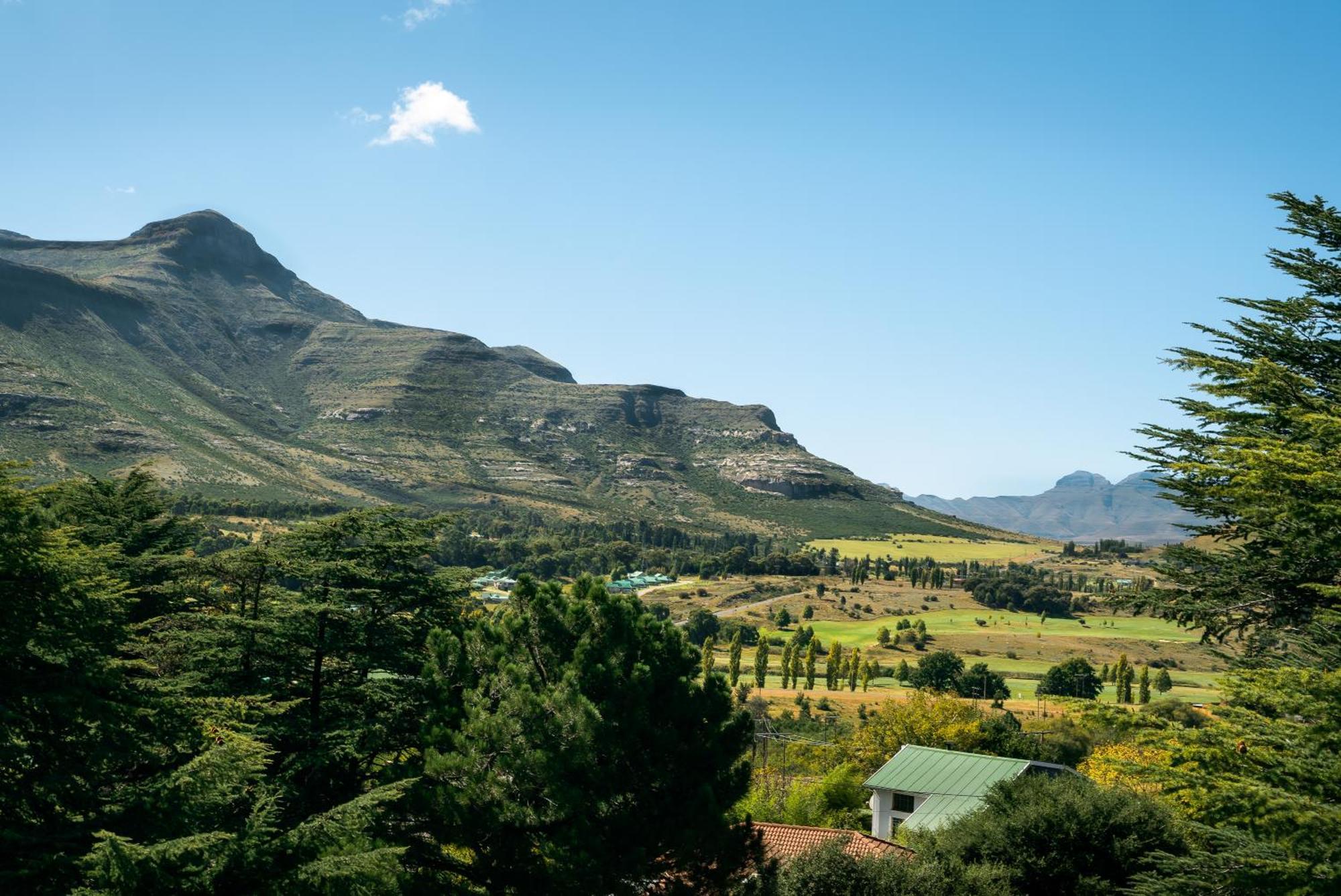 Protea Hotel By Marriott Clarens Exterior photo