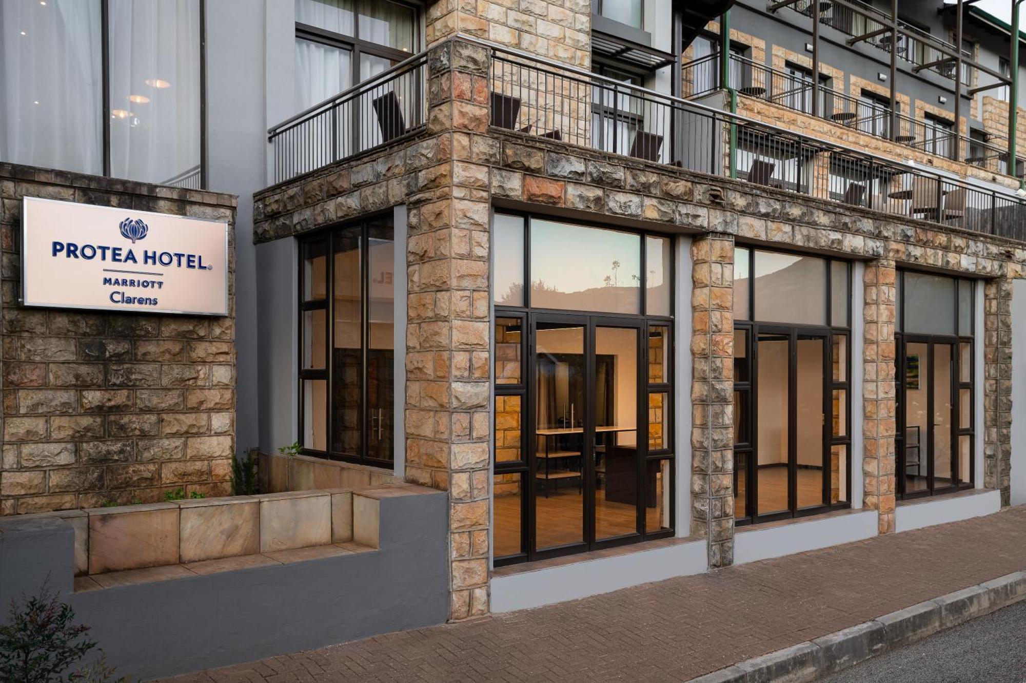 Protea Hotel By Marriott Clarens Exterior photo