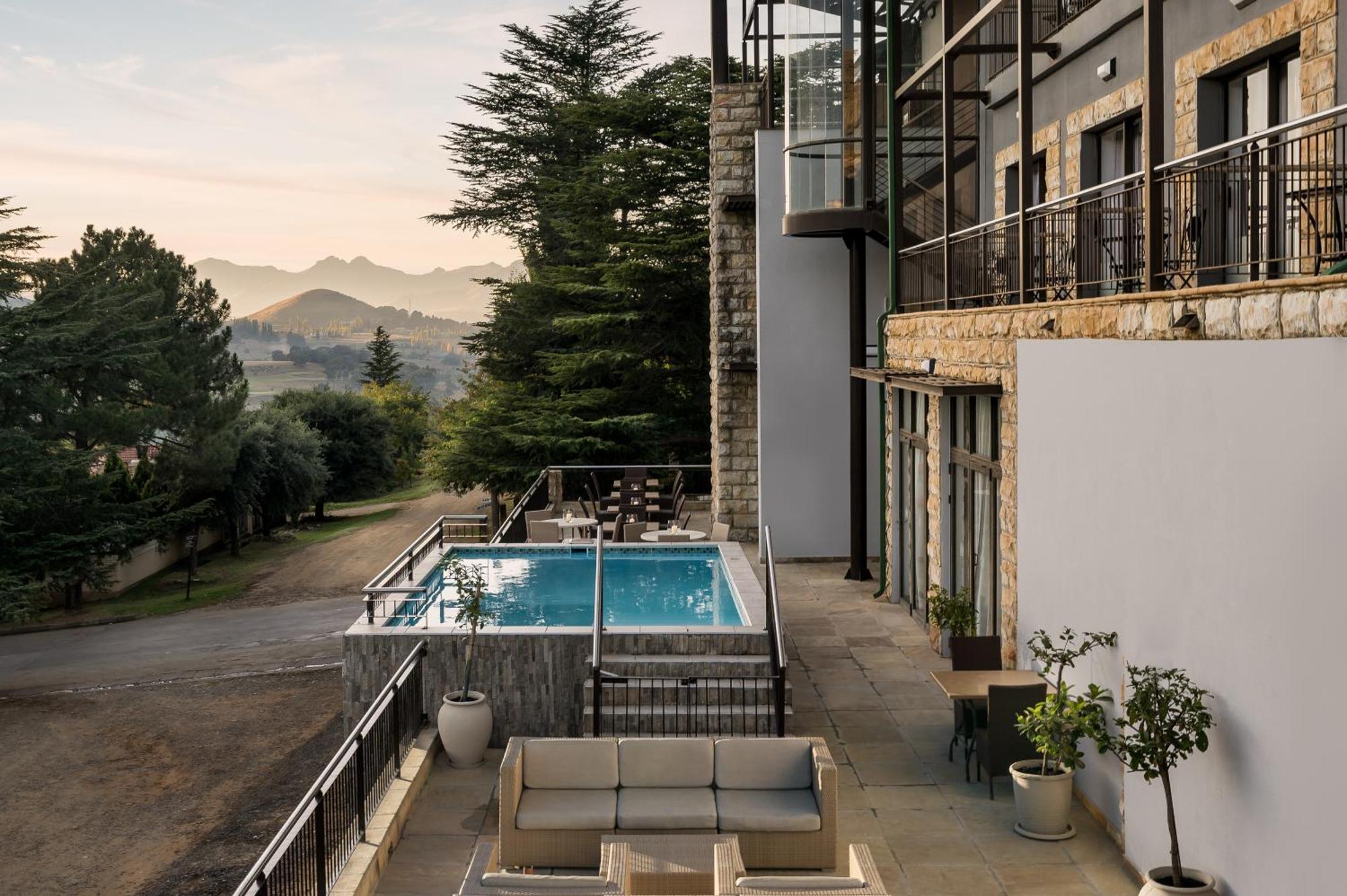 Protea Hotel By Marriott Clarens Exterior photo