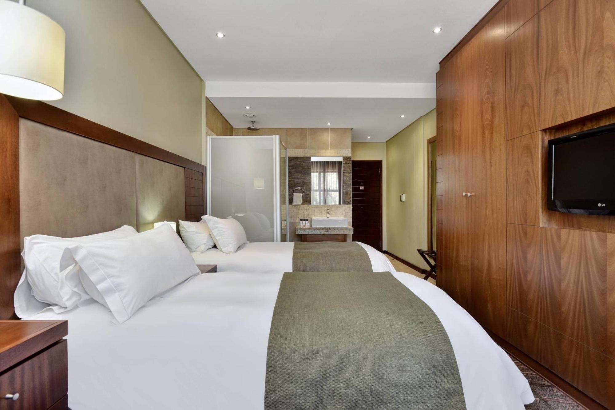 Protea Hotel By Marriott Clarens Exterior photo