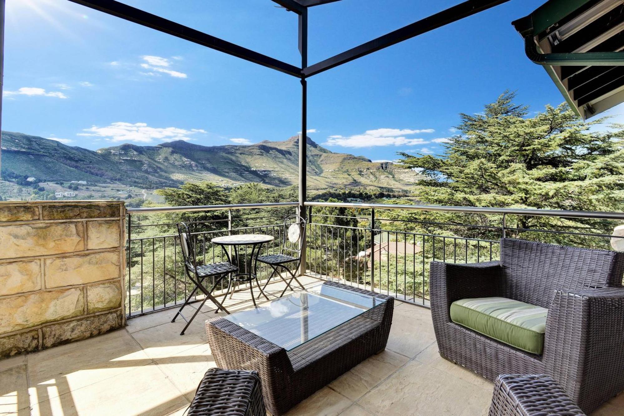 Protea Hotel By Marriott Clarens Exterior photo