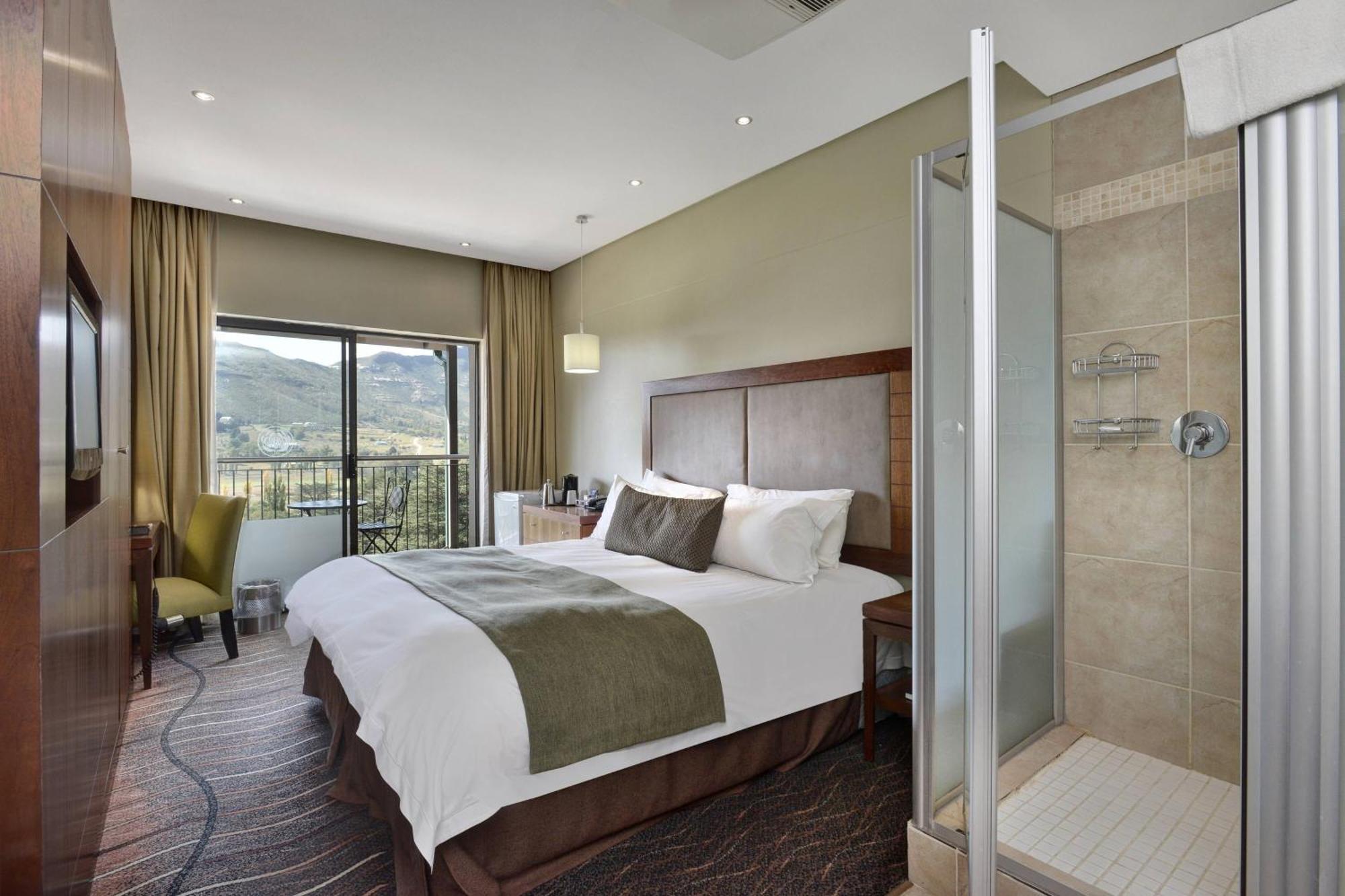 Protea Hotel By Marriott Clarens Exterior photo