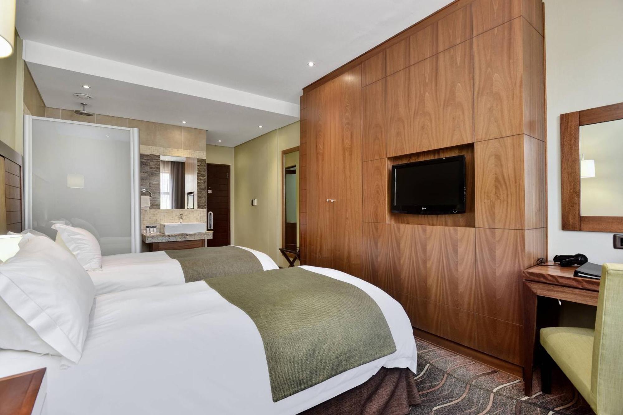 Protea Hotel By Marriott Clarens Exterior photo